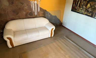 VENTA CASA 4 DORMITORIOS PILETA CLIMATIZADA PILAR