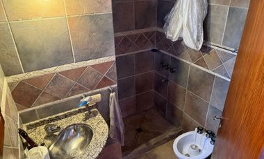 VENTA CASA 4 DORMITORIOS PILETA CLIMATIZADA PILAR