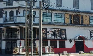 ALQUILER EDIFICIO ESQUINA  EZEIZA PB Y DOS PISOS