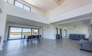 VENTA CHACRA ESTANCIA BENQUERENCIA S. M DEL MONTE