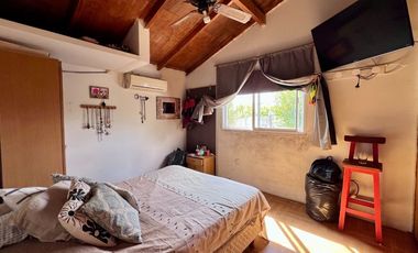 CASA EN VENTA LOBOS 3 DORMITORIOS PARQUE COCHERA
