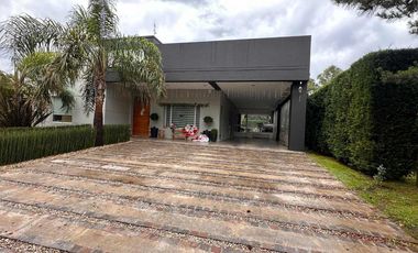 casa en alquiler en carlos spegazzini