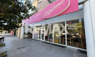VENDE LOCAL COMERCIAL 216.48 M2, CENTRO PLOTTIER
