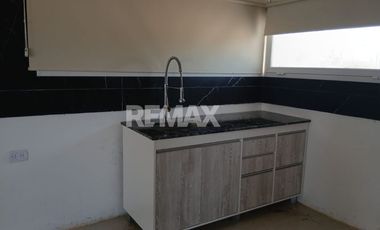 ALQUILER PREDIO CON OFICINA - CENTENARIO
