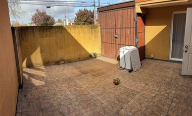 Casa en Arriendo en Villa Vista Volcán