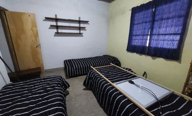 Casa  con pileta en Los Zapallos a pasos del Rio