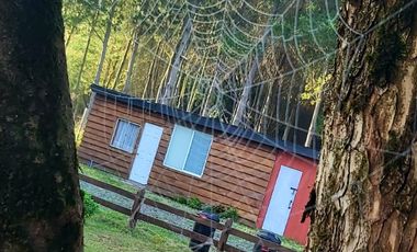 HERMOSA PARCELA CON ACCESO AL RIO TOLTEN Y  NATURALEZA