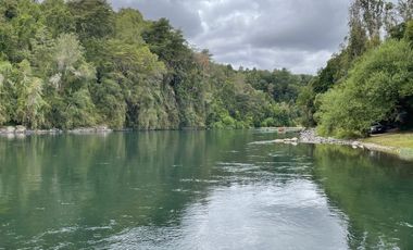 HERMOSA PARCELA CON ACCESO AL RIO TOLTEN Y  NATURALEZA