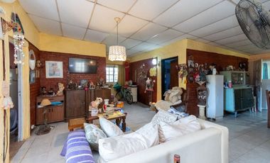 CASA EN BARRIO LAS PALTAS