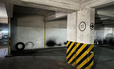 Venta Cochera zona Tribunales excelente ubicación