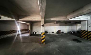 Venta Cochera zona Tribunales excelente ubicación