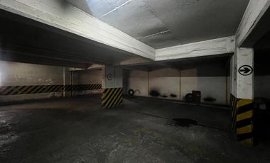 Venta Cochera zona Tribunales excelente ubicación