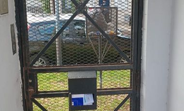 PH VENTA 2 AMB PATIO GERLI LANUS