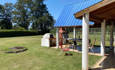 Quinta 20 de Junio  3 ambientes con pileta