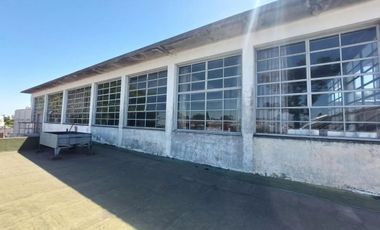 VENTA NAVE INDUSTRIAL CON LOGISTICA