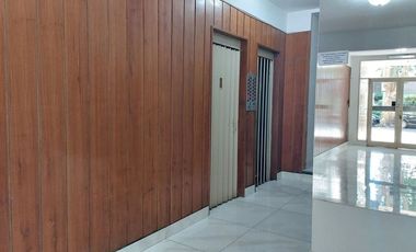 Venta cochera fija cubierta  zona Plaza Mitre