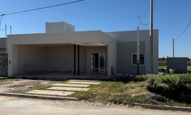 VENTA CASA A ESTRENAR BARRIO EL BOSQUE