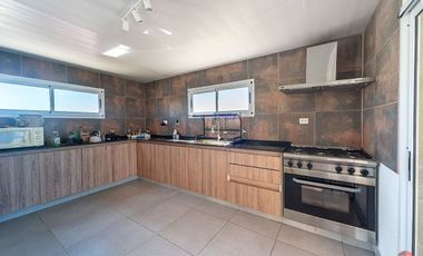 CASA 4 AMBIENTES EN VENTA SAN SEBASTIAN