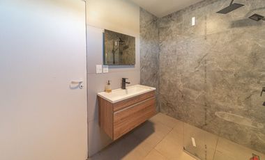 CASA 4 AMBIENTES EN VENTA SAN SEBASTIAN