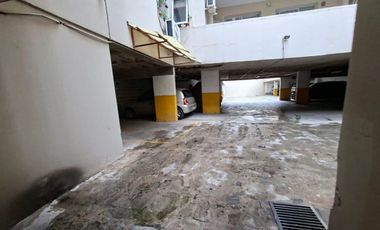 VENTA COCHERA EN B° GRAL PAZ EN EDIF MARTINICA VII