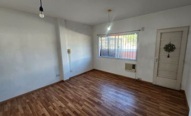 OFICINA EN VENTA MONTE GRANDE