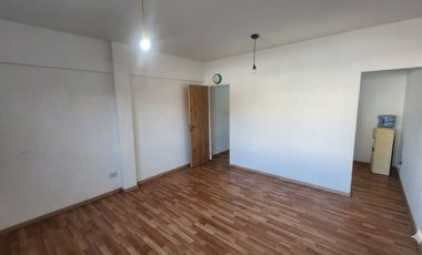 OFICINA EN VENTA MONTE GRANDE