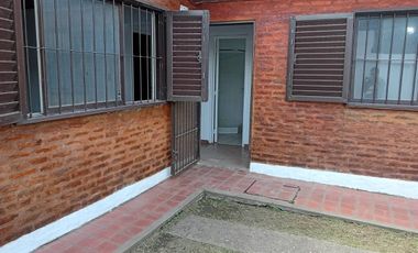 ALQUILER CASA 3 AMB GARAGE JOSE C PAZ