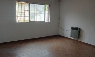 ALQUILER CASA 3 AMB GARAGE JOSE C PAZ