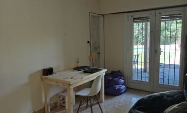 VENTA CASA 5 AMBIENTES BELLA VISTA