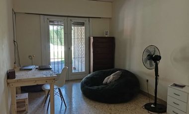 VENTA CASA 5 AMBIENTES BELLA VISTA