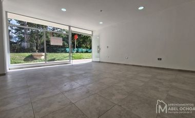 Oficina-Local en Arriendo Ubicado en Envigado Codigo 841