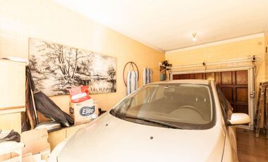 HERMOSA CASA 5 AMBIENTES lote 13,50 x 56 mts