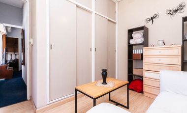 HERMOSA CASA 5 AMBIENTES lote 13,50 x 56 mts