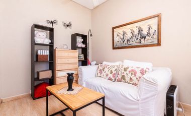 HERMOSA CASA 5 AMBIENTES lote 13,50 x 56 mts