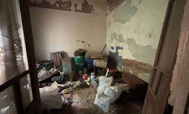 VENTA CASA A RECICLAR 4 AMB O LOTE SANTOS LUGARES