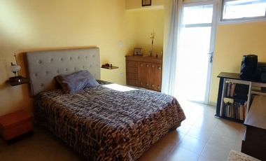 Casa Quinta Av. Perón 5183