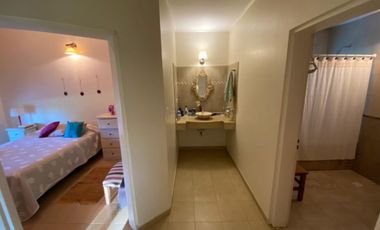 Casa Quinta en Comadreja esquina Tero