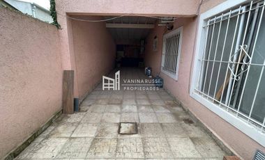 CASA DE 5 AMBIENTES EN ALQUILER - INGENIERO MASCHWITZ