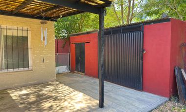 CASA EN VENTA CON PILETA EN AZUL, BUENOS AIRES
