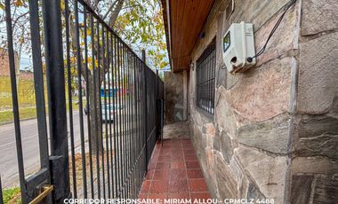 Casa 6 ambientes 203 m² en venta con cochera en Wilde