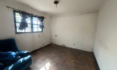 CASA ESQUINA EN SAN MIGUEL  REMODELAR GRAN TERRENO