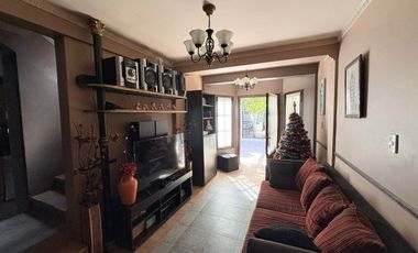 VENTA CASA DUPLEX B° SANTA ANA- PERICO 135M2
