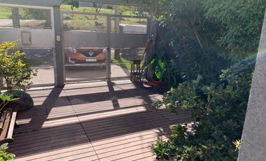 VENTA CASA B° LOS PERALES - 4 AMBIENTES