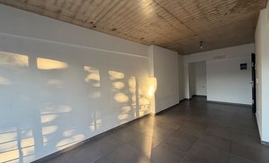 Monoambiente en alquiler en Berazategui Este
