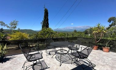 VENTA CASA 3 DORM 1600m2 - B° LOS PERALES