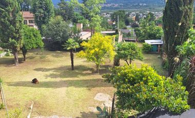 VENTA CASA 3 DORM 1600m2 - B° LOS PERALES