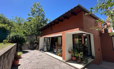 VENTA CASA 3 DORM 1600m2 - B° LOS PERALES