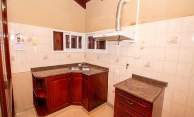 Casa en alquiler Barrio Sarmiento