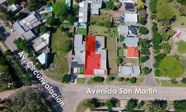Casa en venta en Avellaneda a refaccionar