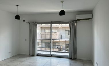 Departamento en alquiler en Tigre Centro